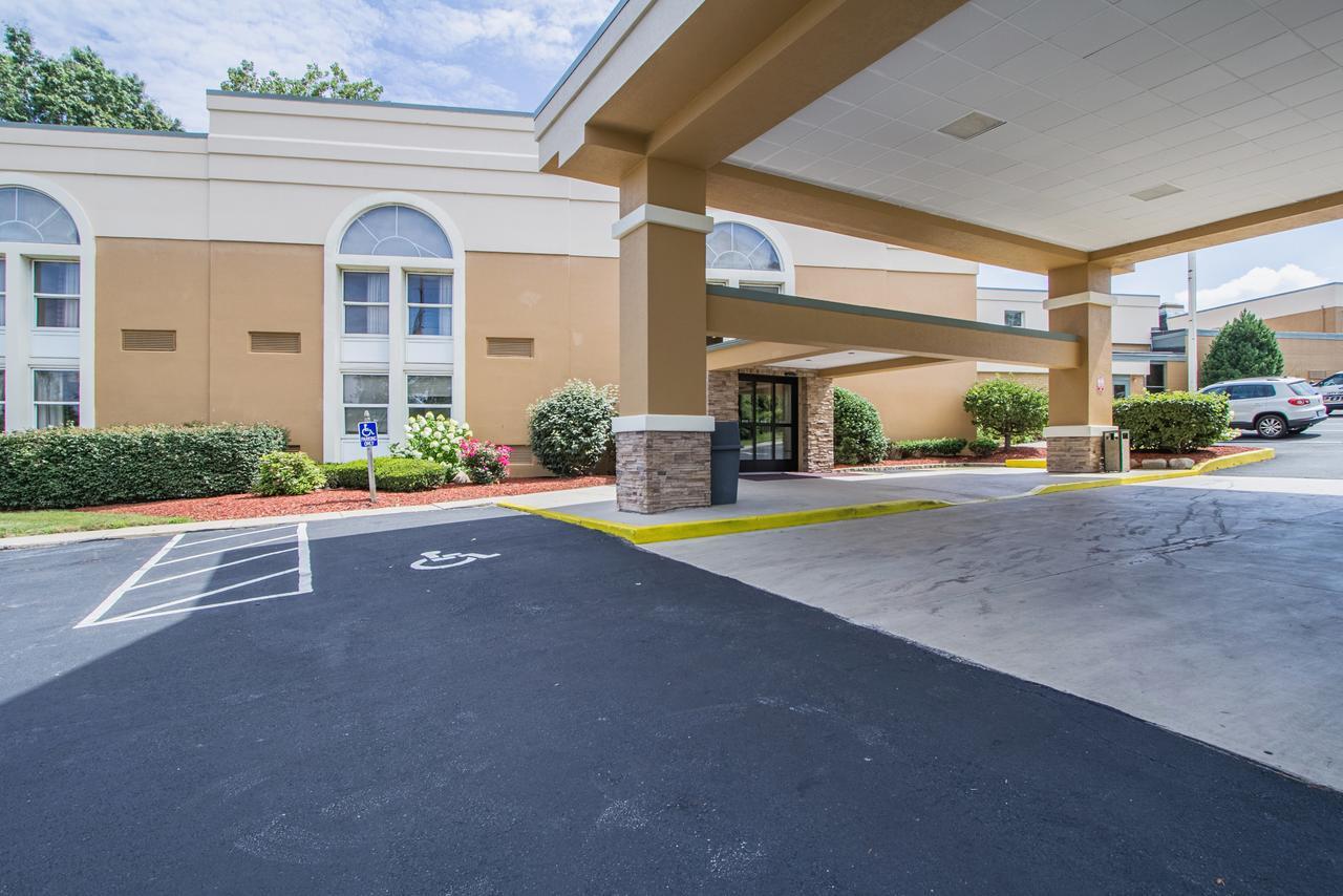 Greenridge Hotel Wickliffe المظهر الخارجي الصورة