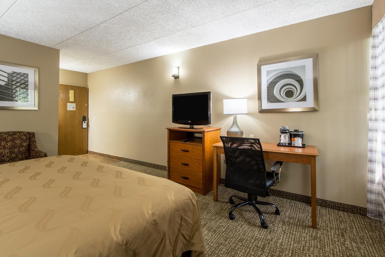 Greenridge Hotel Wickliffe المظهر الخارجي الصورة