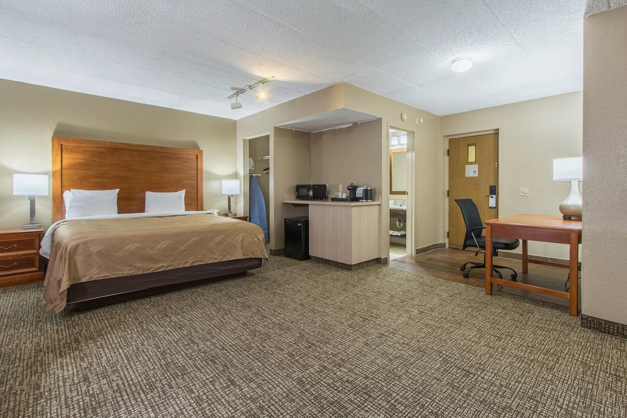 Greenridge Hotel Wickliffe المظهر الخارجي الصورة